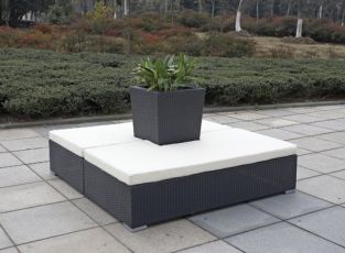 Vierkante Gevlochten Sofa met Plantenbak